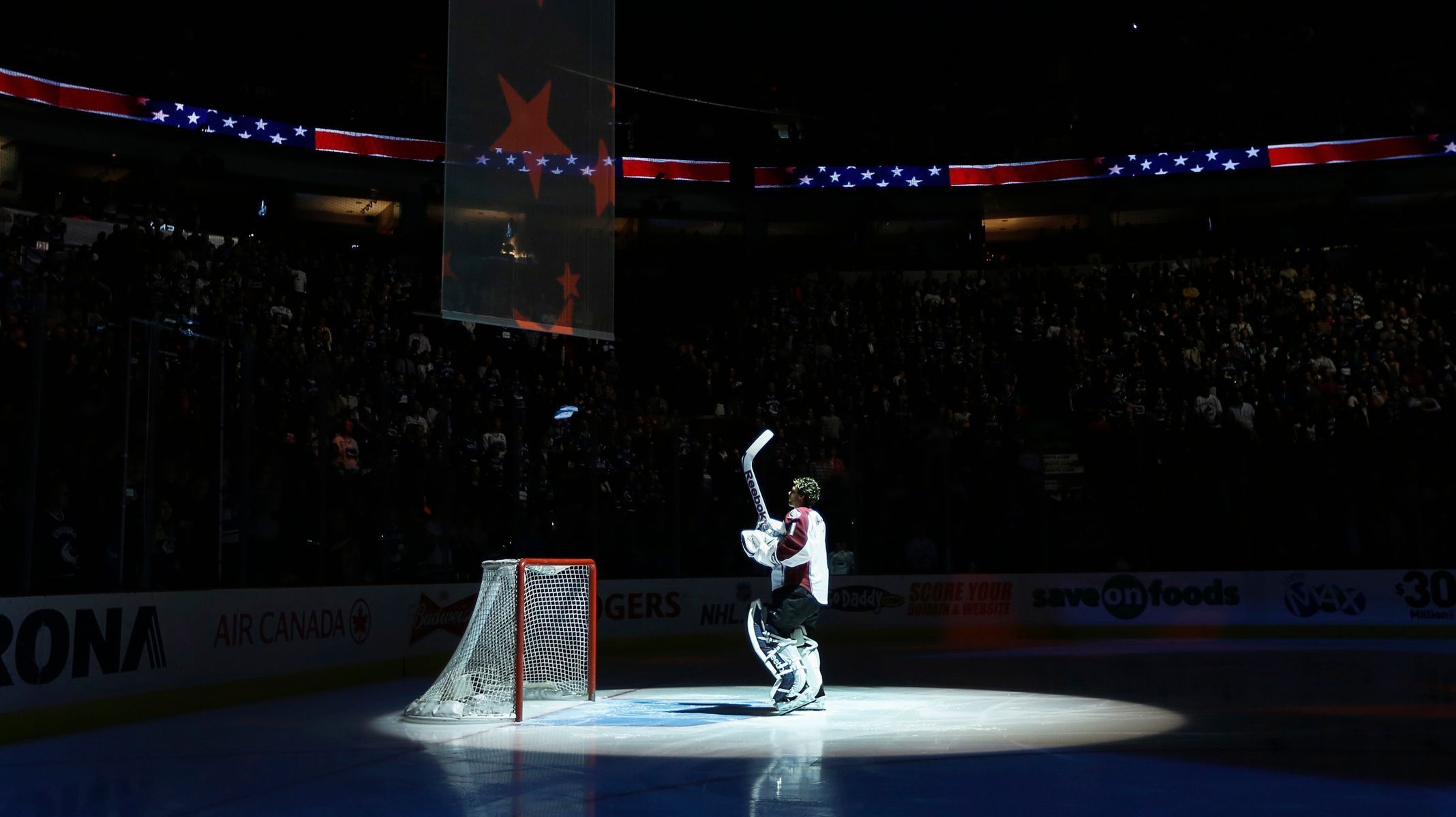 brankář Colorado Avalanche Semjon Varlamov