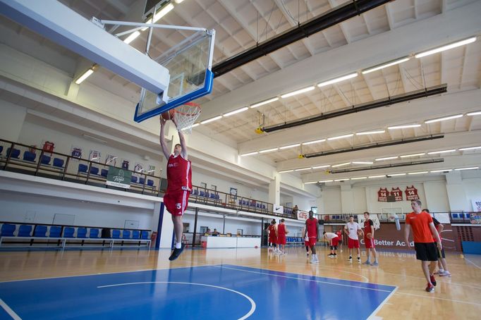 Trenénink basketbalového týmu Get Better Academy