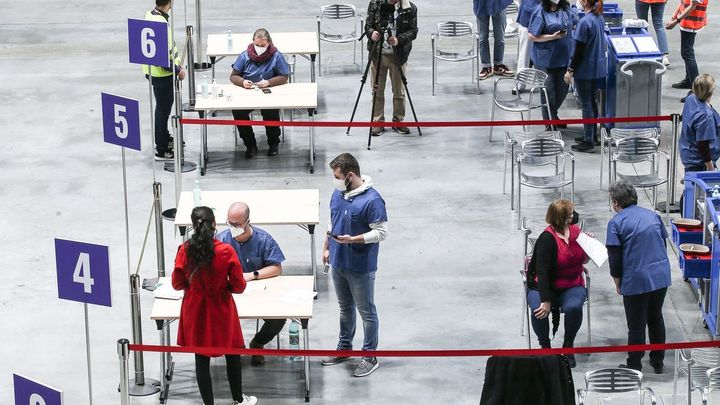 Největší očkovací centrum v hale O2 Universum skončilo, naočkovalo 680 tisíc lidí; Zdroj foto: Jakub Plíhal