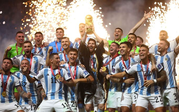 Finále MS ve fotbale 2022, Argentina - Francie: Argentinci slaví triumf.