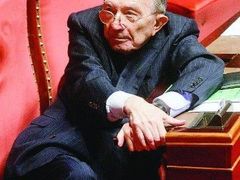 Giulio Andreotti v Senátu