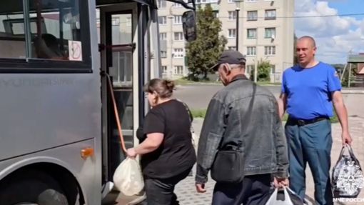 Evakuace ruských obyvatel z města Lgov v Kurské oblasti; srpen 2024.