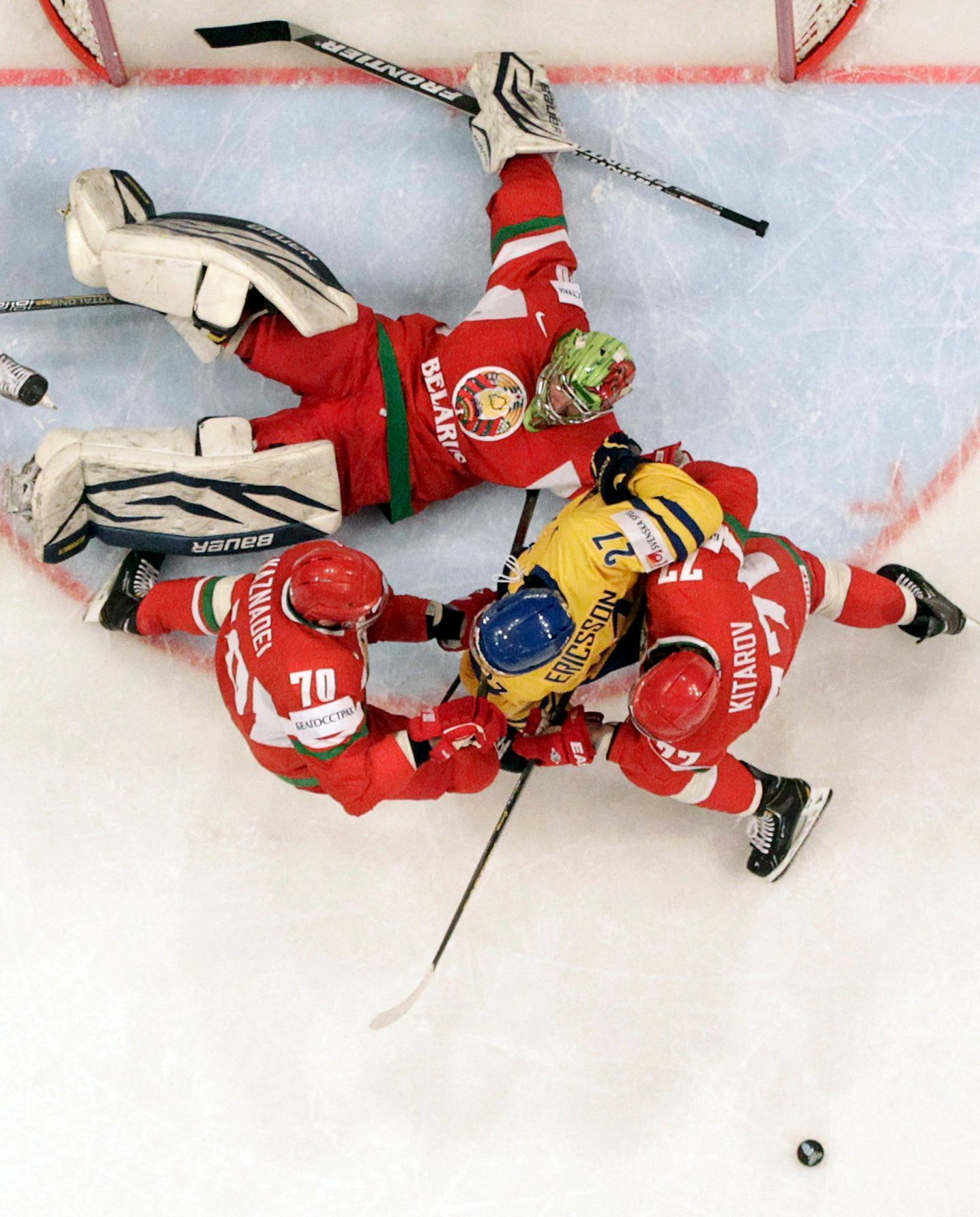 Hokej, MS 2013: Švédsko - Bělorusko: běloruský brankář Dmitrij Milčakov