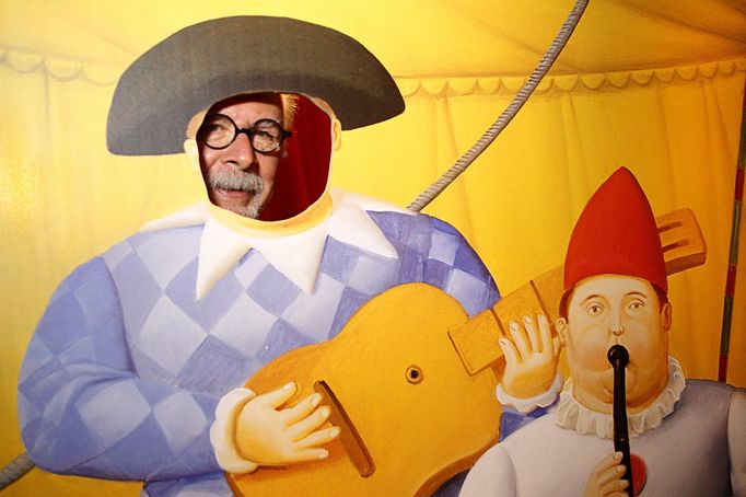 Fernando Botero na výstavě svých děl v Medellínu, 2015.