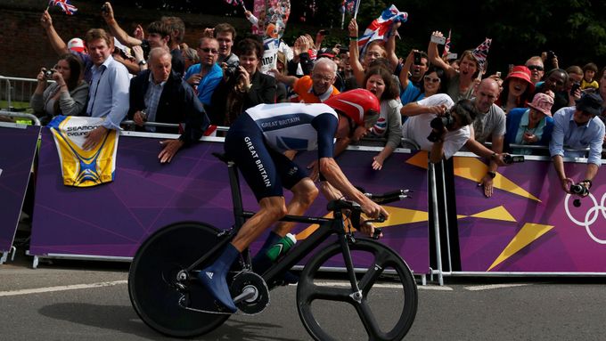 Bradley Wiggins jede individuální časovku na olympiádě 2012 v Londýně.