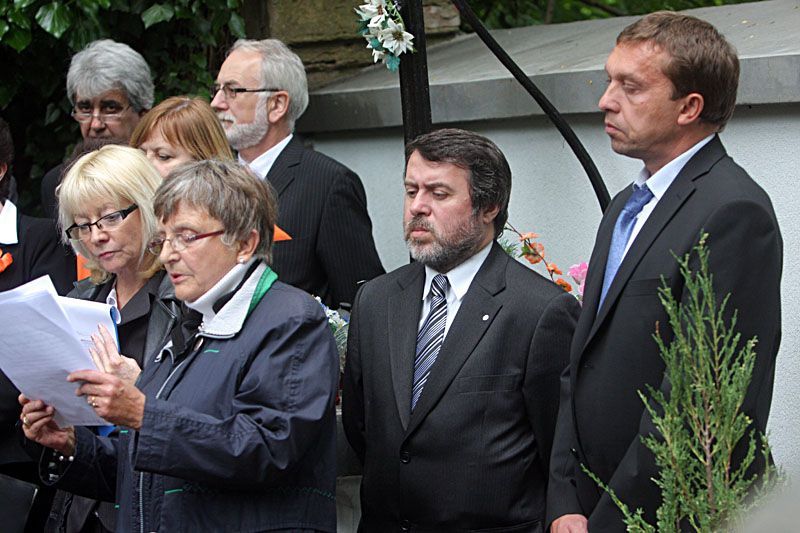 V Postoloprtech odhalují desku