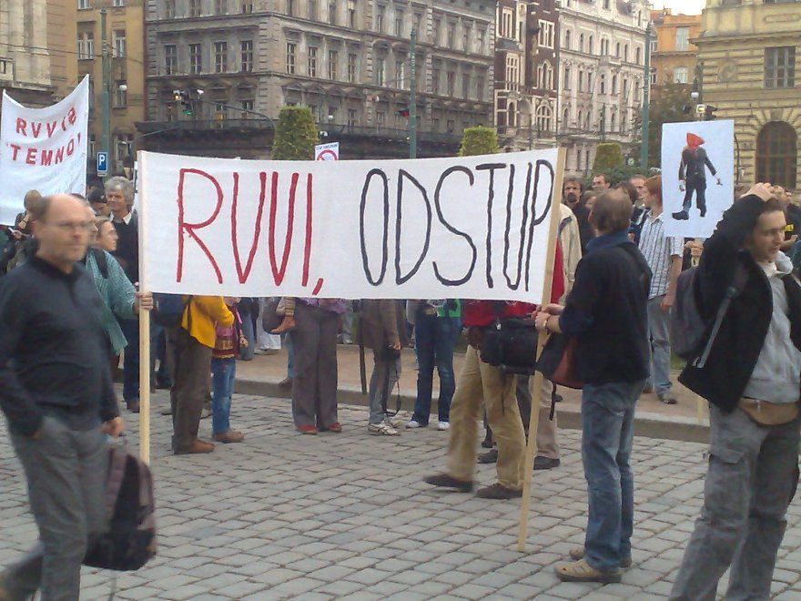 Demonstrace - Budoucnost není na prodej!