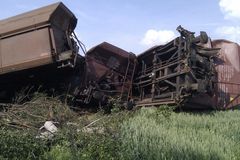 Kvůli nehodě vlaku u Topolan přišli o místo už dva lidé