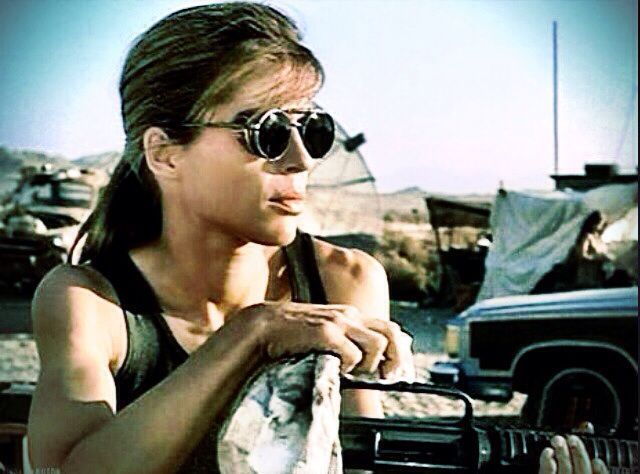 Linda Hamilton