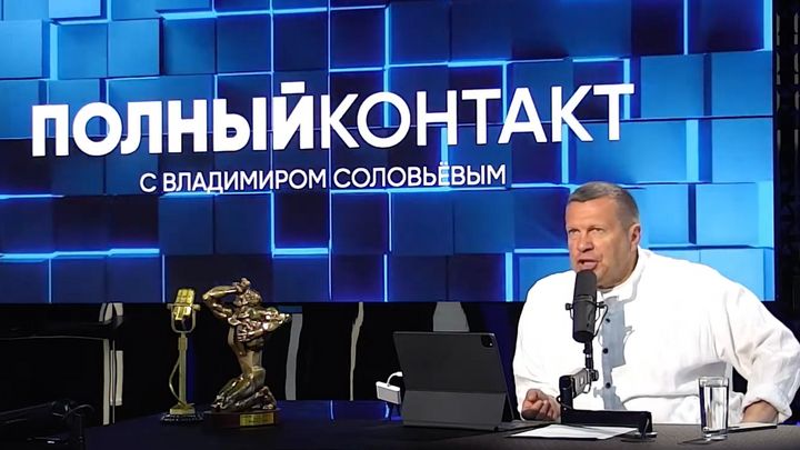 Hlavní tváři ruské propagandy ujely nervy. V přímém přenosu křičel na štáb; Zdroj foto: Aktuálně.cz/Rossija 1