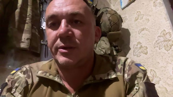 Drsný vzkaz vojáka z Donbasu do Bílého domu: "My odsud neodejdeme!"; Zdroj foto: Matyáš Zrno