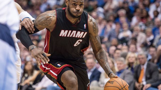 LeBron James a spol. mají problémy. Miami prohrálo v NBA pátý ze šesti posledních zápasů.
