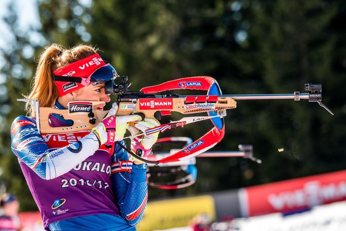 Gabriela Koukalová na střelnici při tréninku na Světový pohár v Oslu.