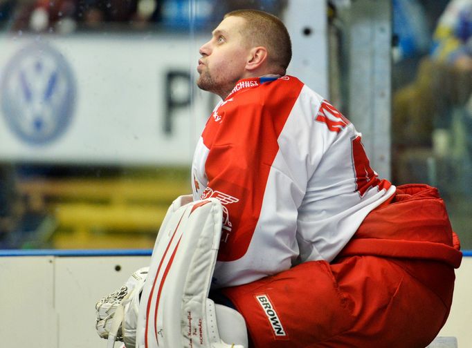 Branislav Konrád nemohl v tragickém utkání střídat.