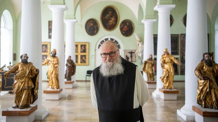 Do rožmberské hrobky očima objevitelů. Lidé dostanou šanci pomoct vědcům se záhadou