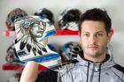 Alchymista Vítek kreslí masky i pažby, ale nahotinky raději sportovcům rozmlouvá
