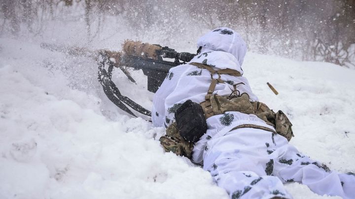 Kulka letěla devět sekund. Ukrajinský sniper popsal detaily "rekordního" zásahu; Zdroj foto: Reuters