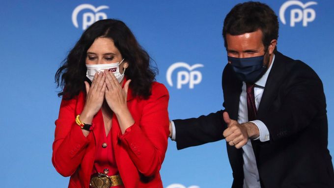 Ve volbách v Madridu vyhrála Lidová strana (PP) pod vedením Isabely Díazové Ayusové.