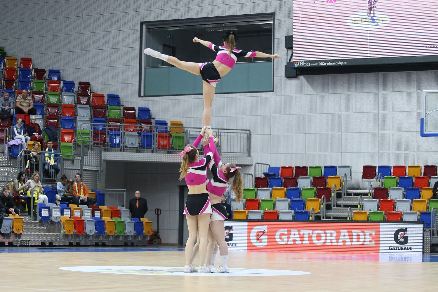 USK Praha - Naděžda Orenburg: