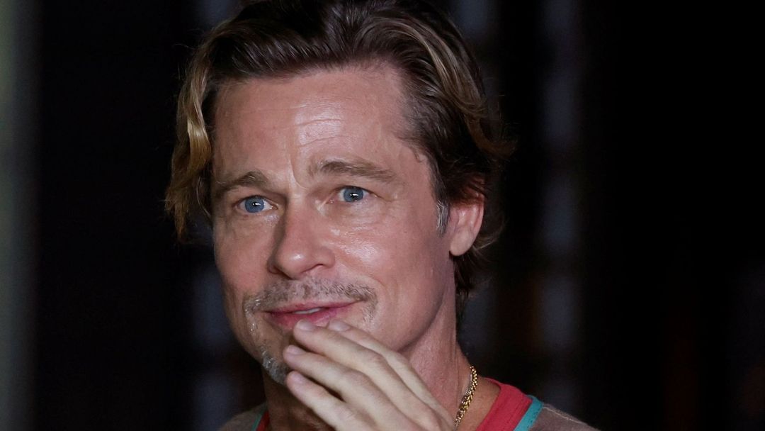 Americký herec Brad Pitt po buddhistickém obřadu za úspěch filmu Bullet Train v Japonsku 22. srpna 2022