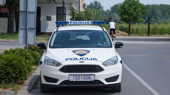 V Chorvatsku po výbuchu auta s českou SPZ zemřelo dítě