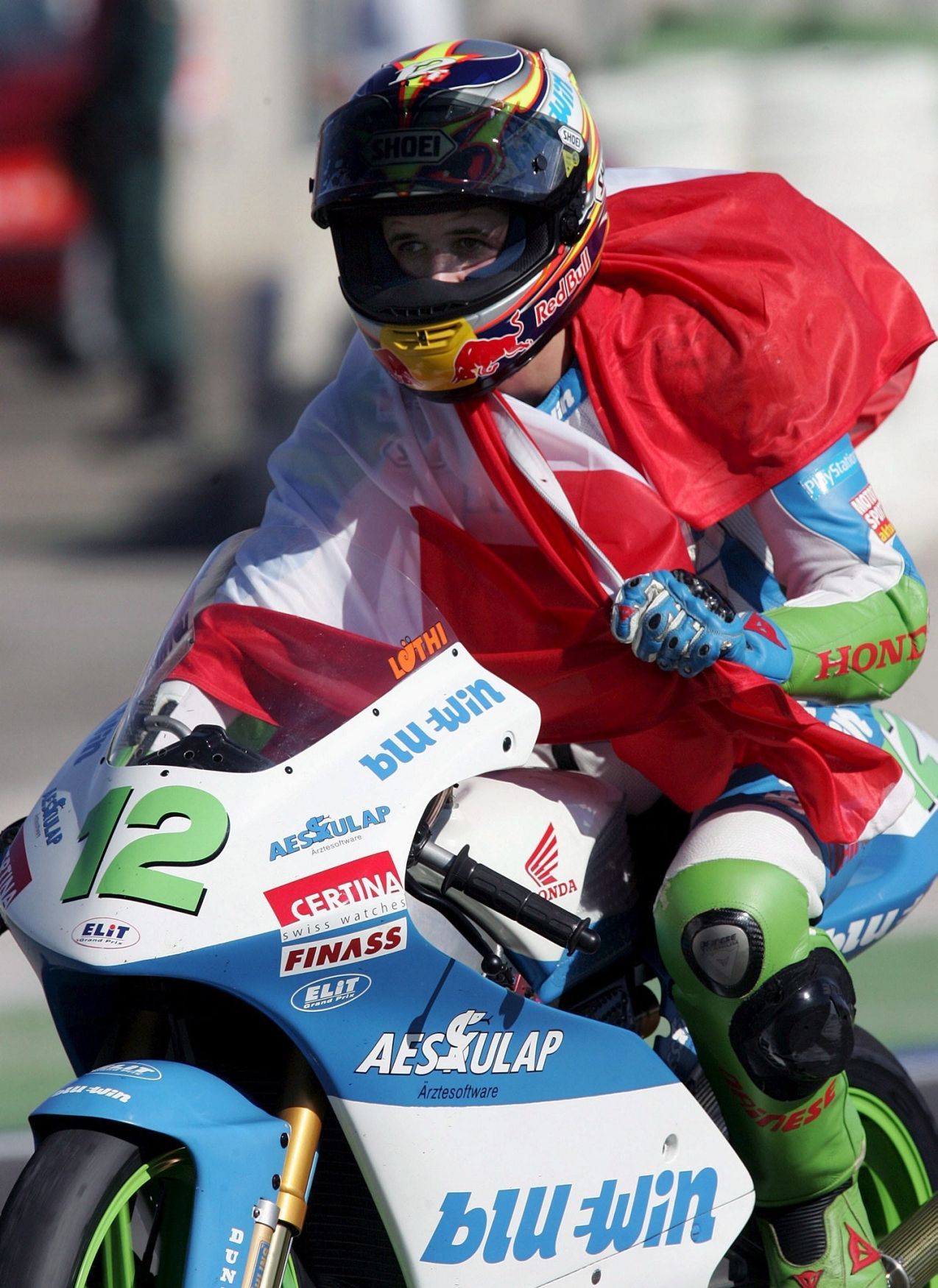VC Valencie 2005, Moto3: Thomas Lüthi slaví titul mistra světa