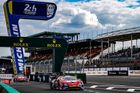 Čeští jezdci za volantem Lamborghini bojovali na slavné trati v Le Mans