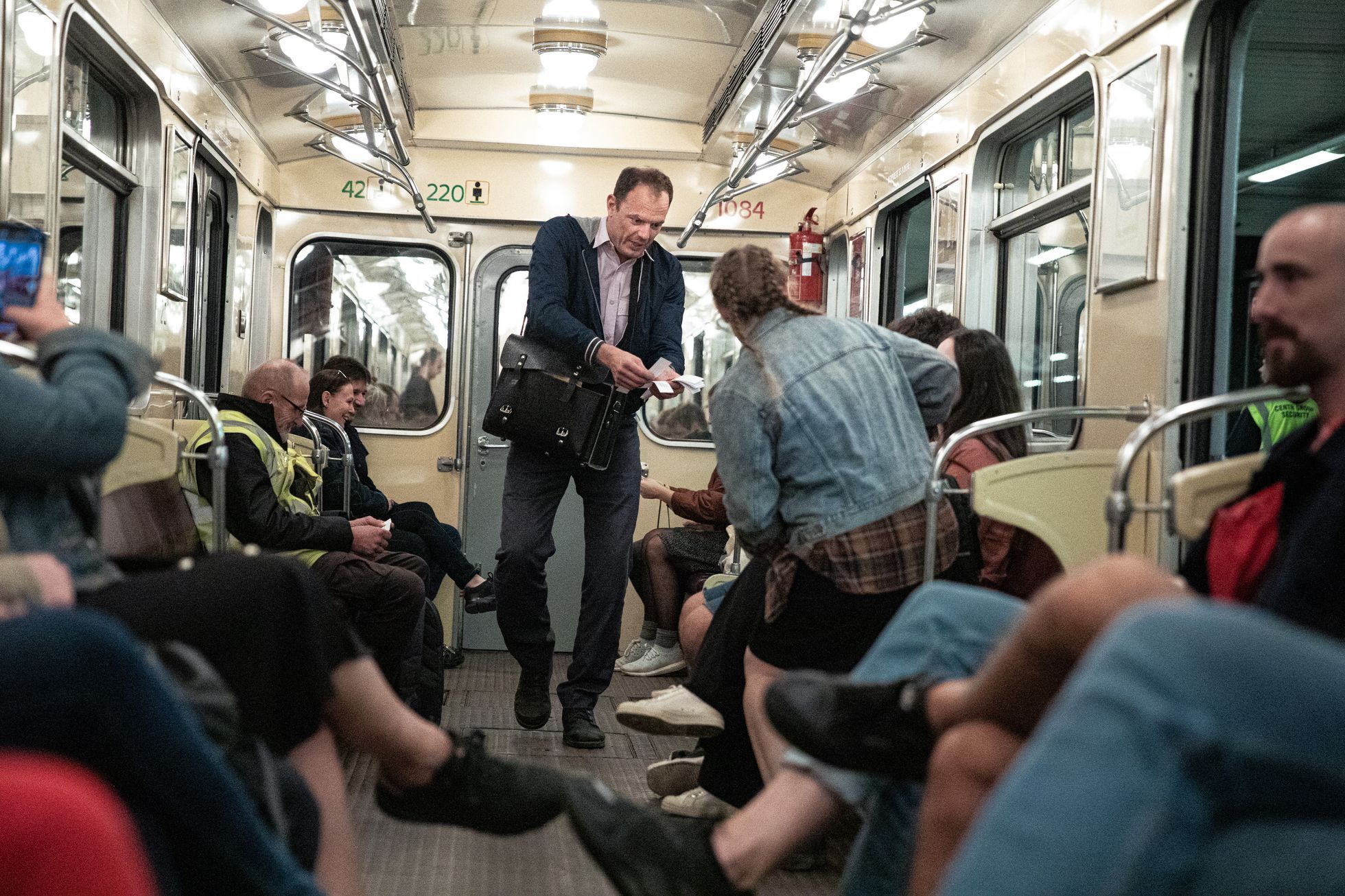 Půlnoční divadelní představení v pražském metru o jeho vzniku, festival příští vlna/next wave, soubor Krutý krtek