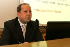 Soud odročil žádost Šnajdra o odškodnění v kauze Nagyová