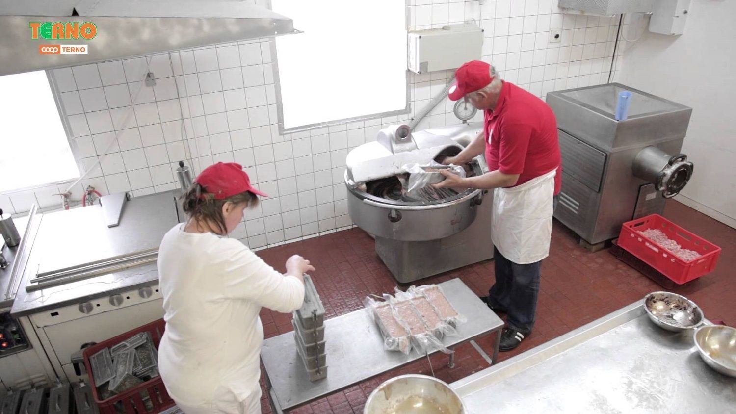 COOP - 170 let - Vltavotýnské lahůdky výroba