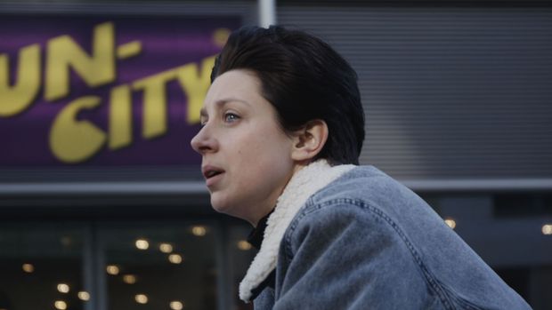 Vyhoření není selhání. Přestali jsme jen stíhat tep doby, říká film Neplacené volno