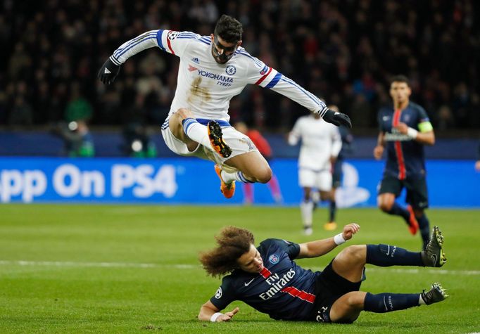 Chelsea's Diego Costa in action with Paris St Germain's David Luiz