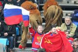 Ze souboje českého lva a ruských fanoušků vyšli nakonec lépe domácí,...