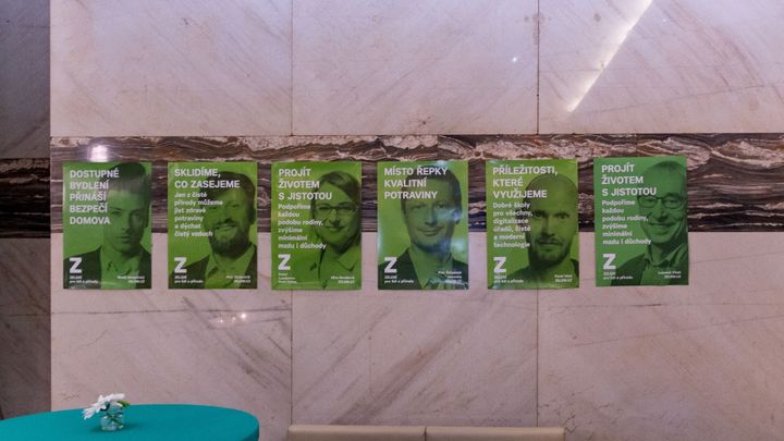 A co děti, mají si kde hrát? Vostárek vysoudil na Zelených 350 tisíc za užití sloganu