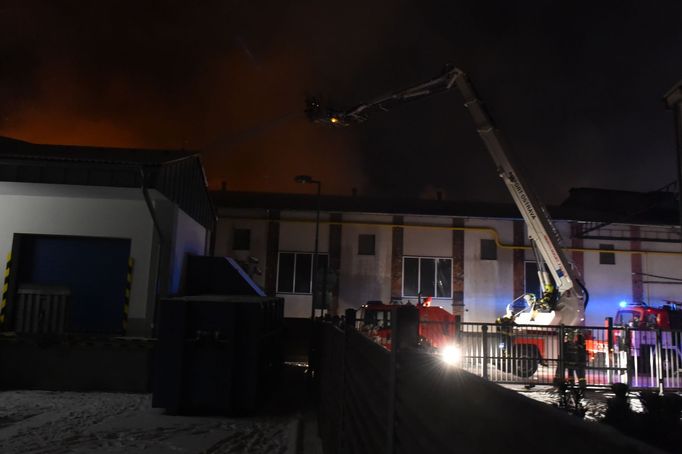 Požár v někdejším areálu Tatry Kopřivnice