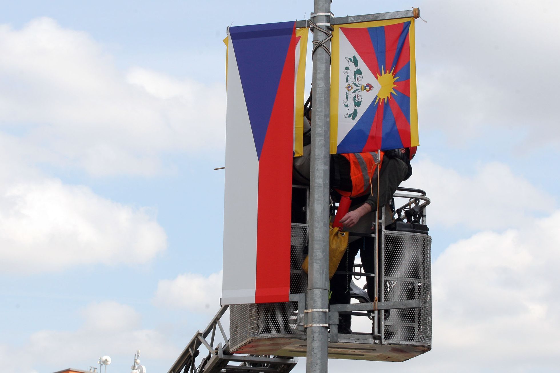 Tibetské vlajky na Evropské
