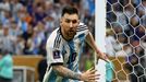 Finále MS ve fotbale 2022, Argentina - Francie: Lionel Messi slaví gól na 3:2.