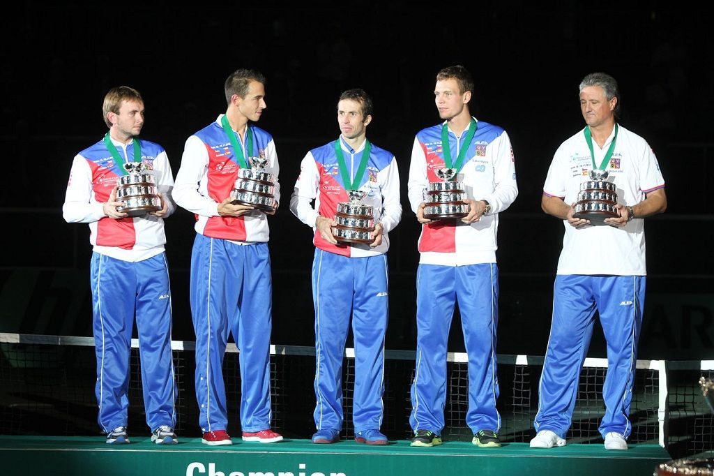 Čeští tenisté vyhráli Davis Cup 2012