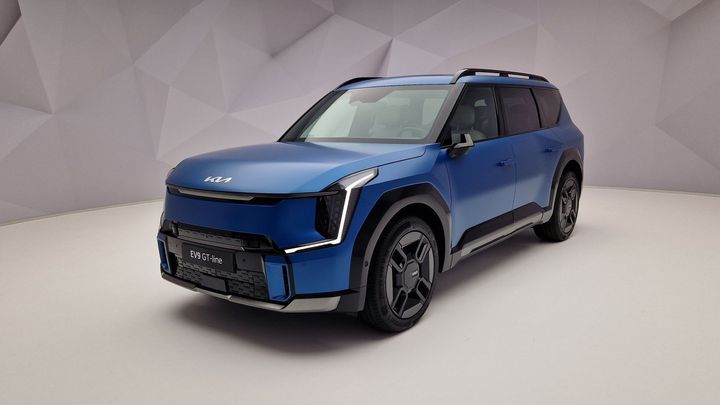 Největší, nejzelenější, nejpraktičtější. Prozkoumali jsme vrchol nabídky Kia, SUV EV9