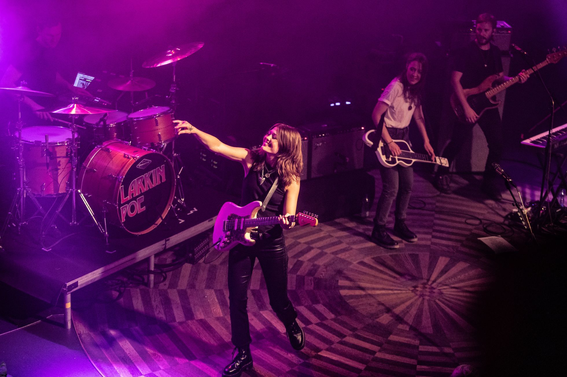Larkin Poe, Lucerna Music Bar, 2022