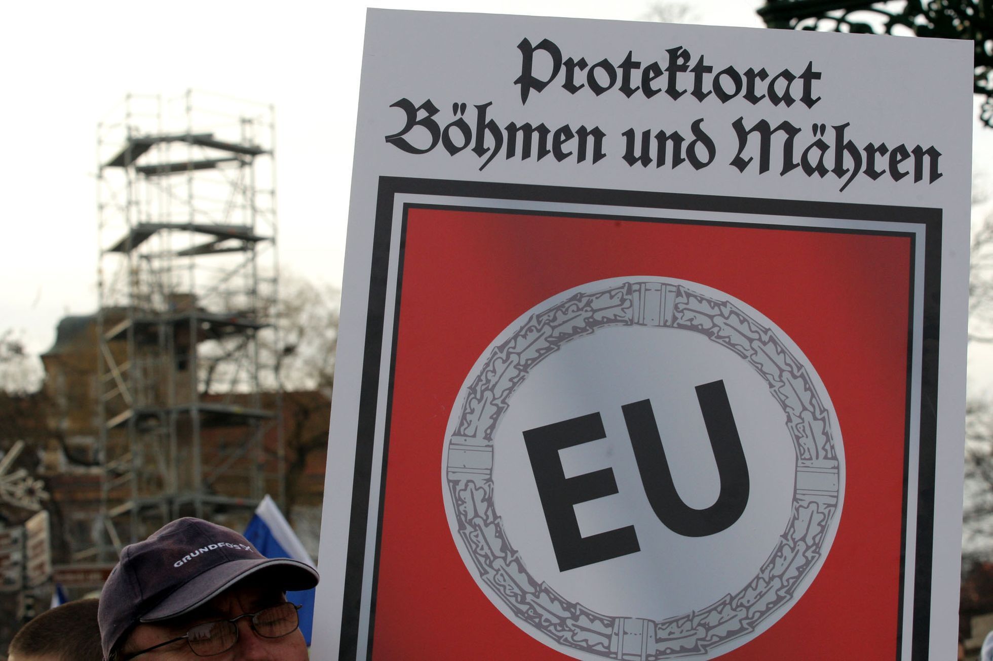Stop islámu. Demonstrace na Hradčanském náměstí