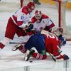 Hokej, KHL, Lev Praha - CSKA Moskva:Jiří Novotný - Roman Ljubimov a Rastislav Staňa