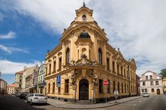 V centru Hradce Králové archeologové objevili dřevěný chodník ze 13. století