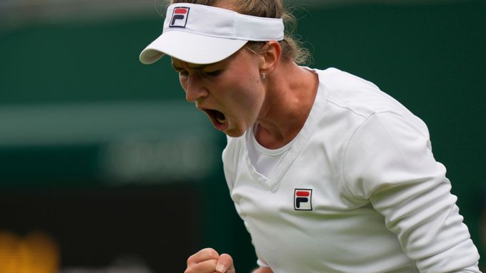 Barbora Krejčíková ve druhém kole Wimbledonu.