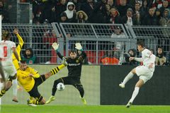 Další zápas, další gól. Schick se trefil do sítě Dortmundu a zařídil Lipsku remízu