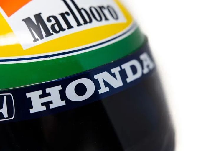 Helma Ayrtona Senny, která byly nyní u RM Sotheby’s, za více než 21 milionů korun
