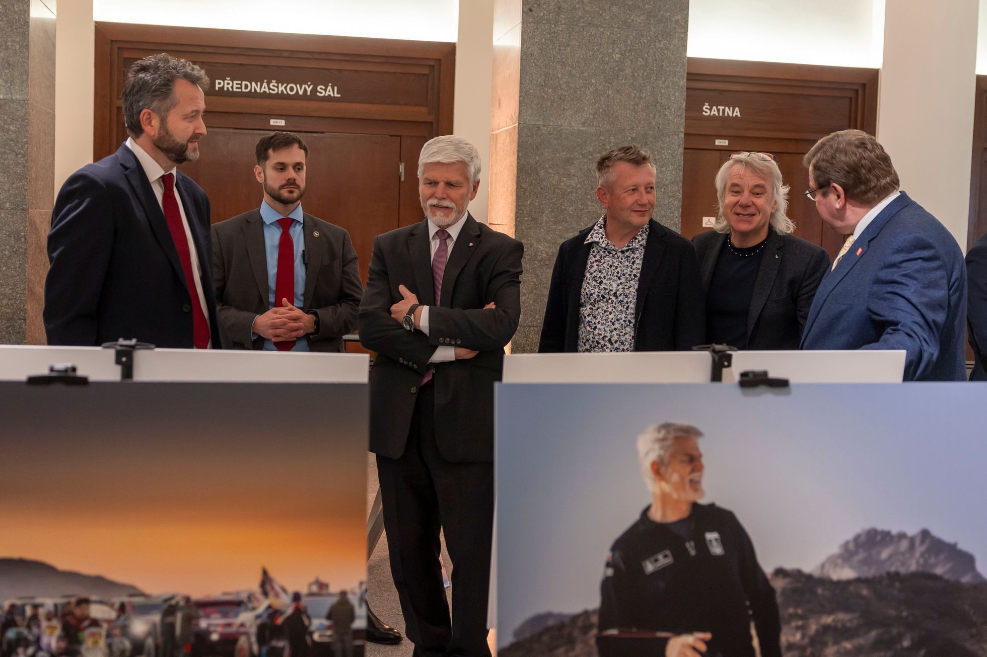 Prezident Petr Pavel, výstava fotek z Dakaru, NTM, vernisáž, Zlatý volant