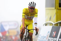 Královskou 18. etapu Tour de France vyhrál O'Connor, Pogačar si upevnil vedení