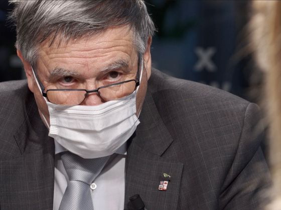 Jan Hamáček by chtěl do svého nového týmu poslance Jiřího Běhounka, který byl 12 let hejtmanem.