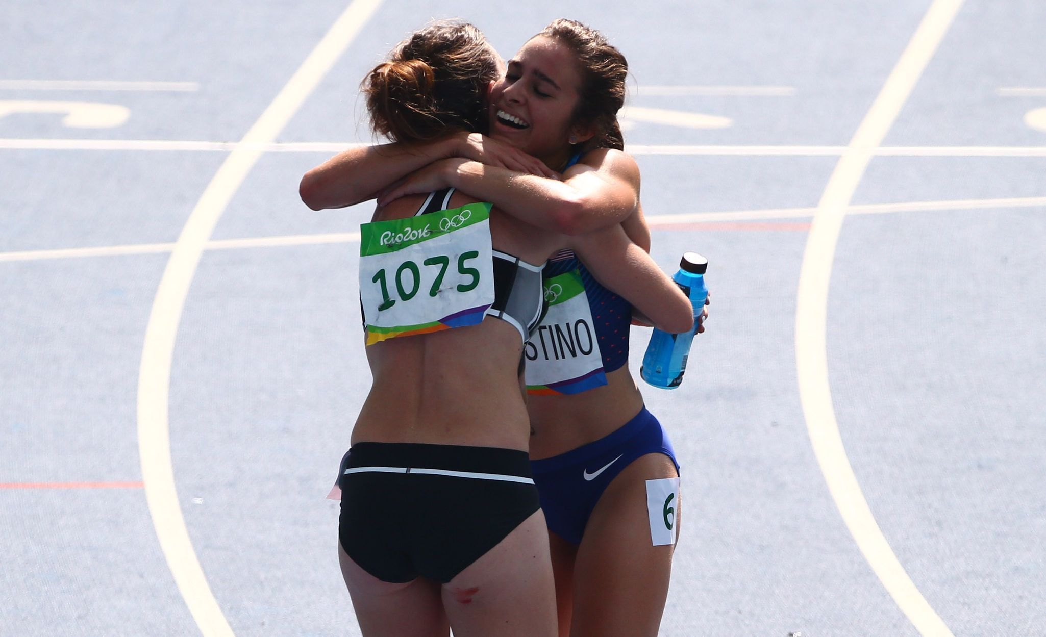 OH 2016, 5000m: Abbey D'Agostinová, Nikki Hamblin